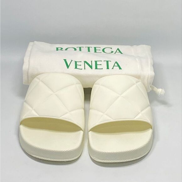 Bottega Veneta Quilted Rubber Pool Slides size 41 - Picture 9 of 11